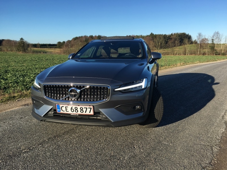 Volvo V60 Cross Country