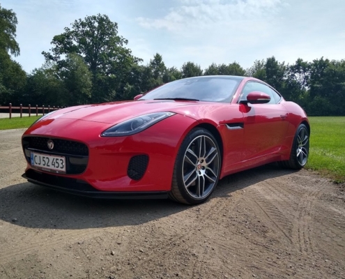 Biltest af Jaguar F-Type