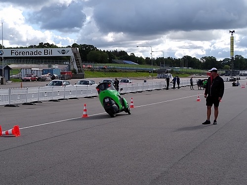 Toyota i-Road in action