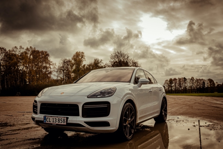 Porsche Cayenne teaserbillede