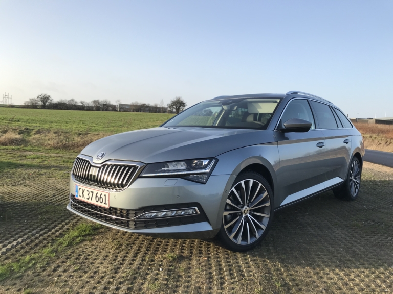 Skoda Superb Combi