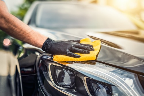 Elite Carcleaners vask af bil
