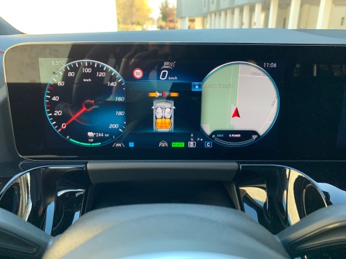 Navigation er lækker i Mercedes EQA